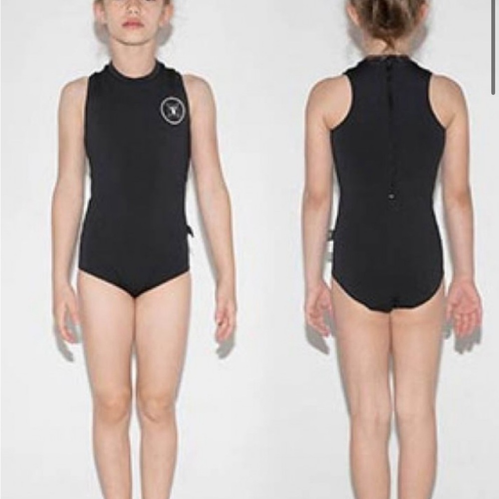 Nununu NWOT Black neoprene swimsuit 4-5
